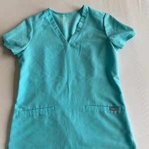 Figs neon blue casma top